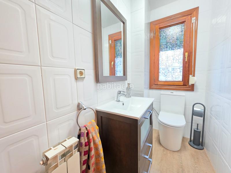 Foto cb9b5298-7212-4a88-9b75-b01e336ffd1f. Semi detached house with fireplace heating parking pool in Jaén