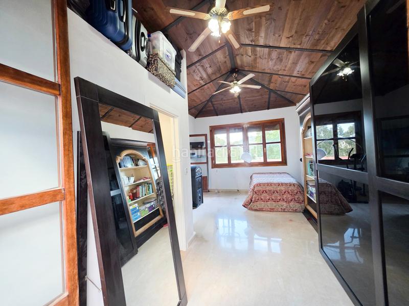 Foto fdcd101e-92d3-4741-87bf-e3222e5436c4. Semi detached house with fireplace heating parking pool in Jaén