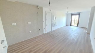 Appartement  Calle juanito valderrama. Bonito apartamento a estrenar en zona hospital – promoción juani