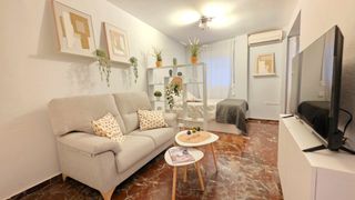 Location Appartement  Calle las huertas. ¡bonito loft en el centro de jaén, junto a jardinillos!