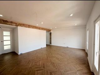 Miete Etagenwohnung in San Ildefonso - Catedral. ¡precioso piso reformado en pleno centro de jaén!