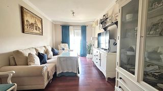 Pis a El Pino-Bajo de Guía. Piso verdigones con garaje...