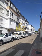 Piano terra in Ctra Jerez-Ctra del Puerto. Piso carmen reformado...