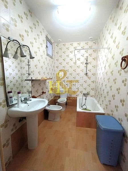 Foto 3bc6015e-a719-4b21-83f2-54c3a7e2f6fc. Casa a Centro-Calzada-Cabo Noval Sanlúcar de Barrameda