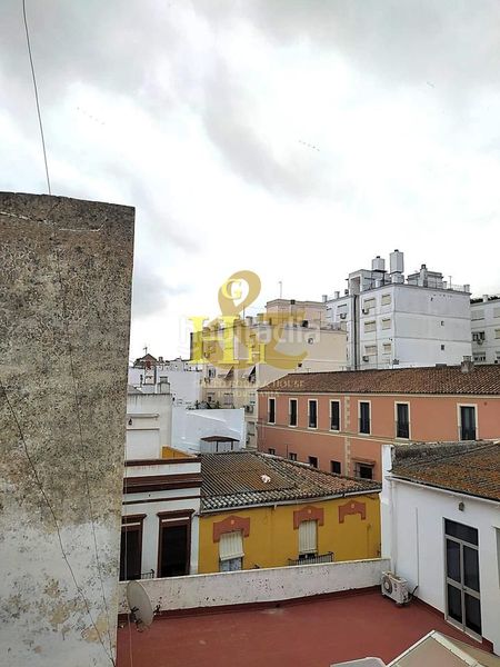 Foto d305410a-51ff-4ab9-bac7-f60f6339e07e. Casa a Centro-Calzada-Cabo Noval Sanlúcar de Barrameda