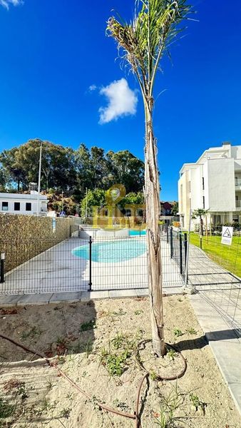 Foto ae6d31cb-4d6b-4884-8cff-0e01d84f7804. Pis amb aparcament piscina a V Centenario-Piletas-Capuchinos Sanlúcar de Barrameda