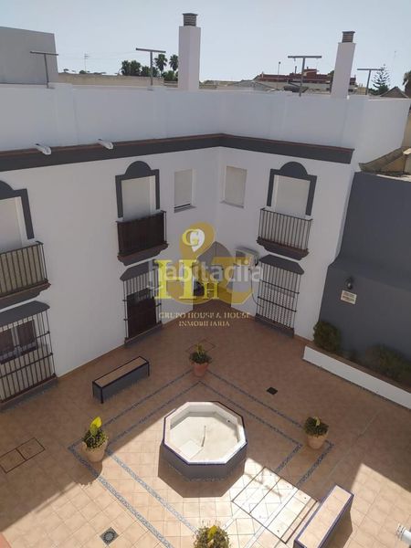 Foto 2c33e02a-3f6b-4d77-a1c7-a7bf22237bdb. Casa a Ayuntamiento-Barrio Alto Sanlúcar de Barrameda