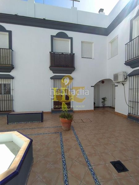 Foto a876541d-2dd5-4cbe-a842-7bf062e4c374. Casa a Ayuntamiento-Barrio Alto Sanlúcar de Barrameda