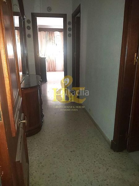 Foto daaf49b5-4fd0-48a5-bcd4-f0b04007120c. Pis amb aparcament a Centro-Calzada-Cabo Noval Sanlúcar de Barrameda