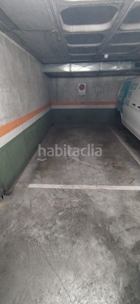 Foto 15a8f9a8-ef9c-4976-a8d8-67d49e8d5f27. Aparcament cotxe a Pere Garau Palma de Mallorca