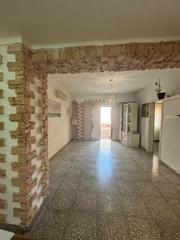 Pis a S´Arenal. Venta de encantador 1r piso (sin ascensor) a reformar