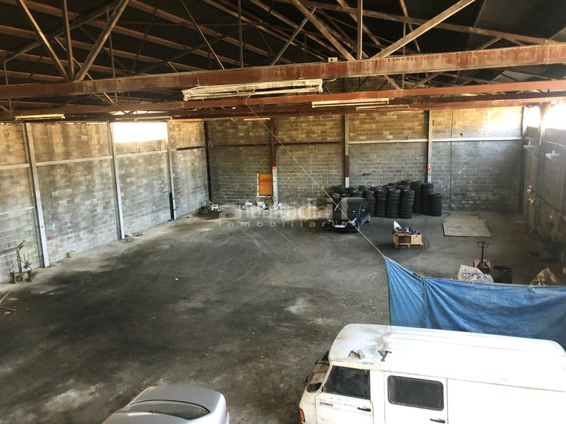 Foto 733cbf77-90cb-44c0-a342-19e8ba265333. Nave industrial a la venta nave industrial muy grande en alcoy. en Alcoi