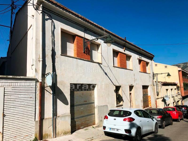 Foto 009f2b37-6d83-4143-aaf9-1b771bda2a0a. Bâtiment à usage industriel dans Centre-Zona Alta Alcoi