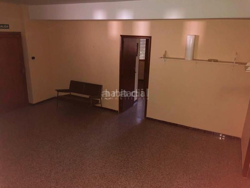 Foto c90b030b-e60f-4aa7-a269-b517cfbf4352. Bâtiment à usage industriel dans Centre-Zona Alta Alcoi