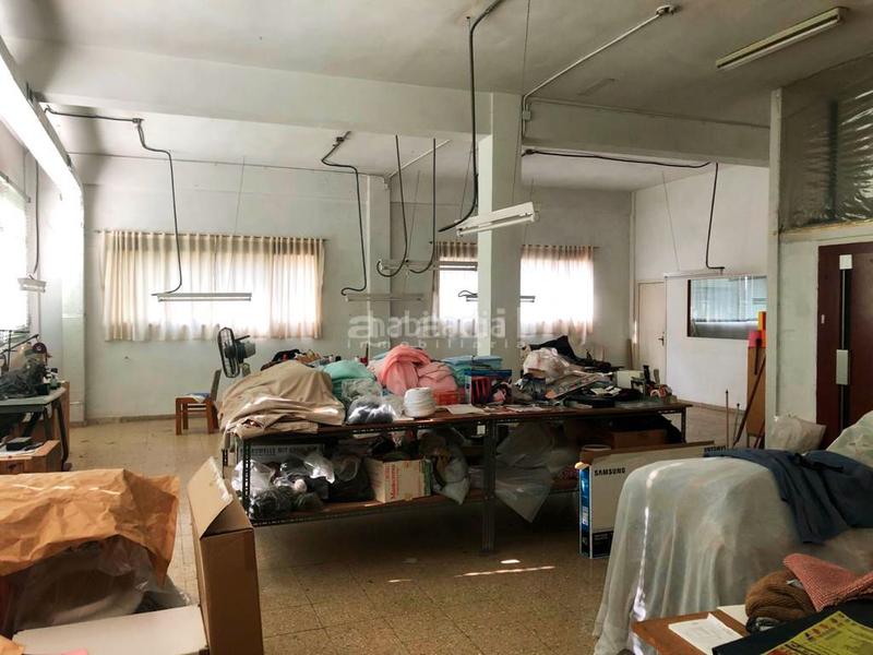 Foto 1be5263d-1612-41c4-95e7-884a7bd20c43. Industrial building in Centre-Zona Alta Alcoi