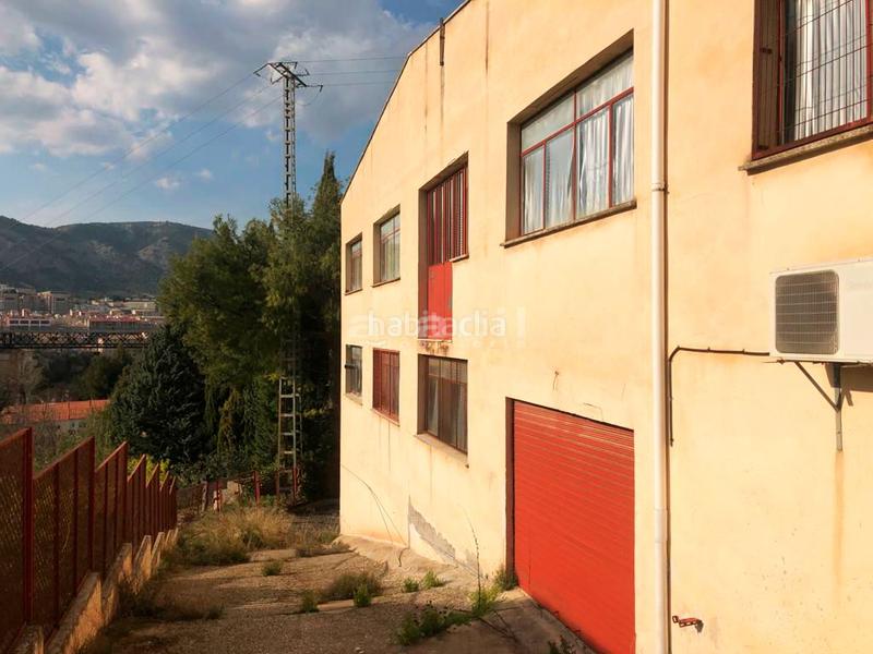 Foto d0f9f451-986d-4f6c-91ff-e554596a1743. Industrial building in Centre-Zona Alta Alcoi