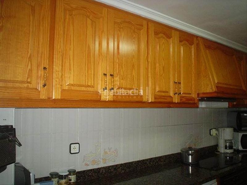 Foto 1190dba8-fe1f-4621-8a5a-5e762fb40081. Casa con parcheggio in Centre-Zona Alta Alcoi