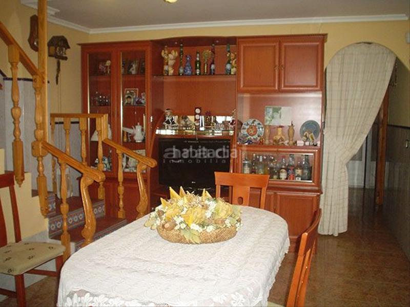 Foto eb0f3ec8-5a71-4709-b22b-17e8e9d4b3e1. Casa con parcheggio in Centre-Zona Alta Alcoi