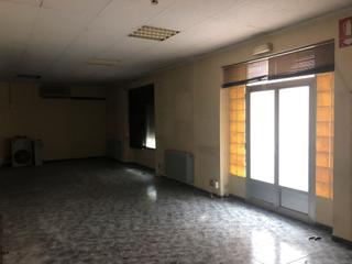 Pis  Carrer mestre laporta. Se vende piso muy grande en la zona note, alcoy.
