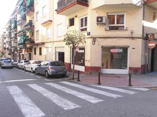 Oficina  Carrer murillo. Local chaflan santa rosa