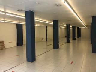 Lloguer Local Comercial  Carrer xixona. Local comercial a la venta en zona transcurrida