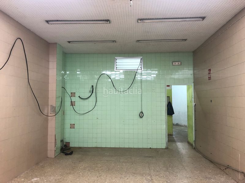 Foto 77f192e2-7a89-42a1-96fc-a9c42606d792. Lloguer local comercial a Santa Rosa Alcoi