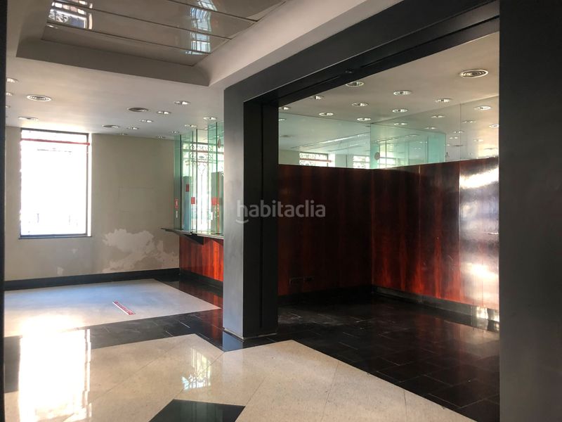 Foto b7c96e11-8087-47b5-90f1-ca050f492e36. Lloguer local comercial a Centre-Zona Alta Alcoi