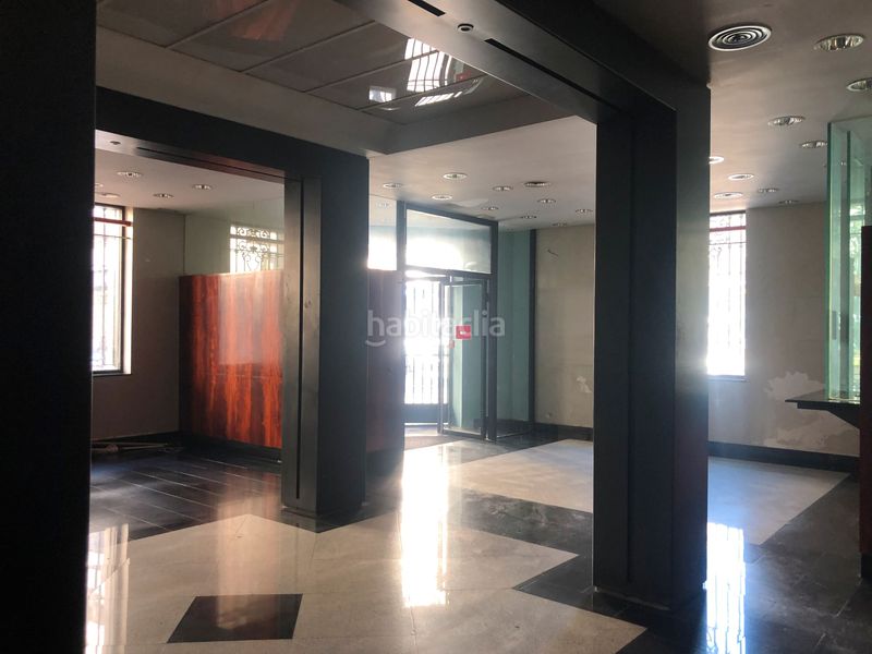 Foto f7ab5a98-5663-45d5-a978-d7b0cb0e3870. Lloguer local comercial a Centre-Zona Alta Alcoi