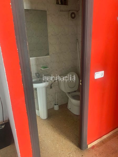 Foto 426681de-d108-4e56-9df7-412d4c08bc7a. Lloguer local comercial a Zona Nord Alcoi