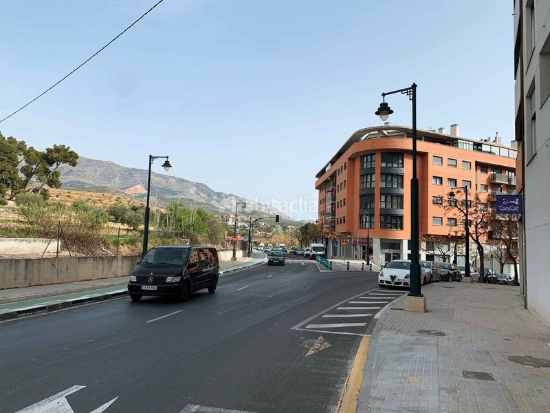 Foto df97d3d8-b5d8-40d3-9f23-ae0dee992ab6. Lloguer local comercial a Zona Nord Alcoi