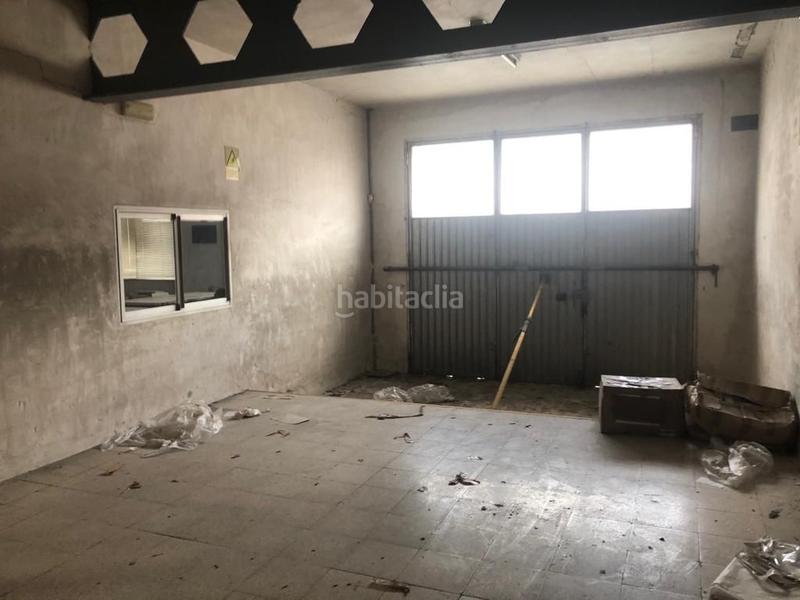 Foto 5d8934b0-8ff3-49d2-b3ad-f725b4cef6c1. Capannone industriale in Batoi Alcoi