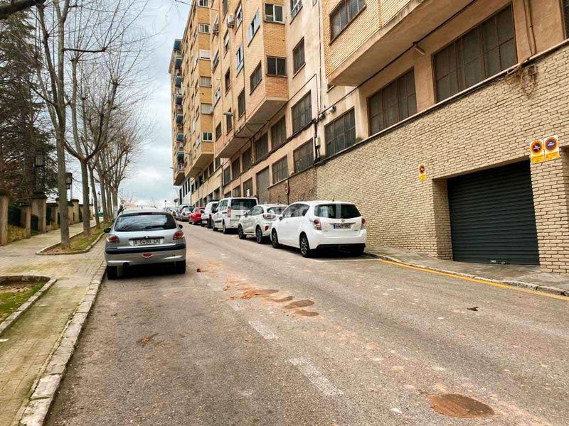 Foto a8406f2b-b661-4a18-9e88-5a8dfa26aa27. Local comercial a Santa Rosa Alcoi