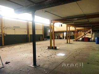 Lloguer Nau industrial  Carrer buixcarró. Nave amplia y luminosa en batoy