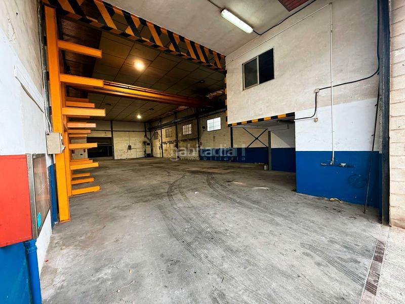 Foto 4a995363-c445-47e6-94c2-0e8ba69cff48. Nau industrial a carrer filà verds 25 a Centre-Zona Alta Alcoi