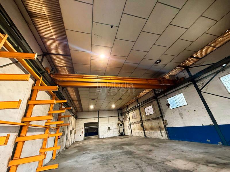 Foto 94f9fe74-5024-46bb-9980-9c3d68de8cf3. Nau industrial a carrer filà verds 25 a Centre-Zona Alta Alcoi