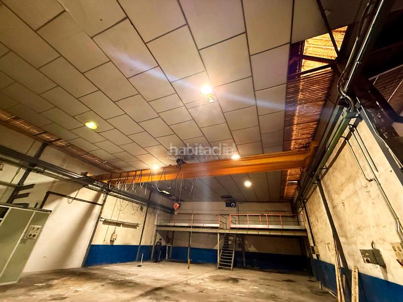 Foto b27c0963-9189-44b9-bb35-07d41a4040ca. Nau industrial a carrer filà verds 25 a Centre-Zona Alta Alcoi