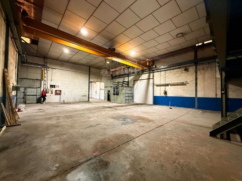 Foto e790983a-f2e7-4dbd-96ce-fc3586768c56. Nau industrial a carrer filà verds 25 a Centre-Zona Alta Alcoi