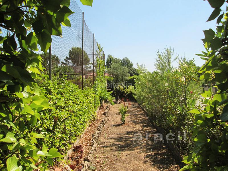 Foto b7e8ae1f-597b-4fd3-86ab-7d38f099cb07. Chalet  en venta en Bocairent