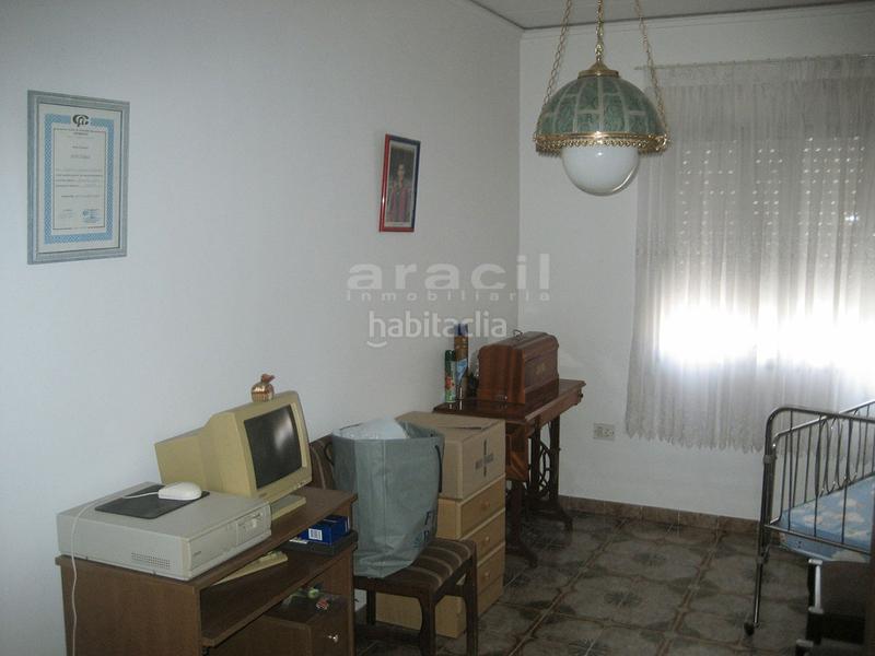 Foto b7dc3c2e-6cf6-477d-a845-84a881fd92fd. Casa con parcheggio in Muro de Alcoy