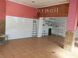 Affitto Capannone industriale  Carrer perú. Local comercial en venta en ensanche