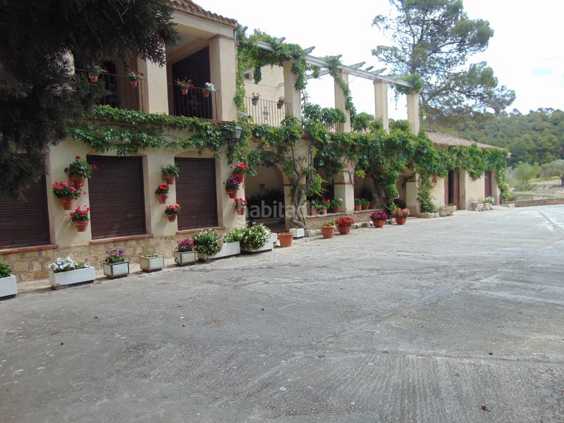 Foto bc18d25d-6f3a-4380-8e8d-fc11db26f492. Casale con piscina in Batoi Alcoi