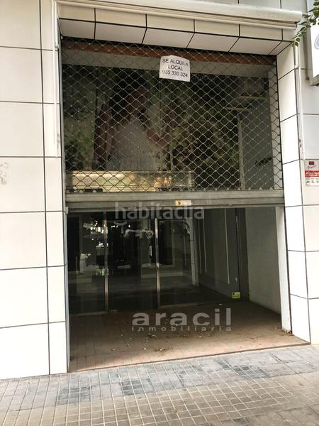Foto 88b74bae-65c8-4b65-8345-0c5a51bcd097. Alquiler local comercial gran local comercial en chaflán en ensanche en Alcoi