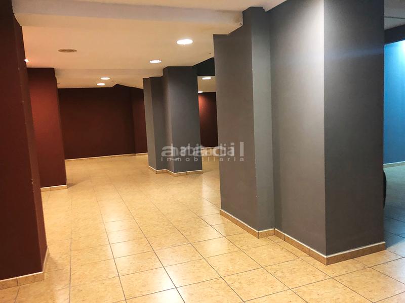 Foto d2fa6280-7cfc-4b0e-947f-4545e4bb693c. Location local commercial dans Eixample Alcoi
