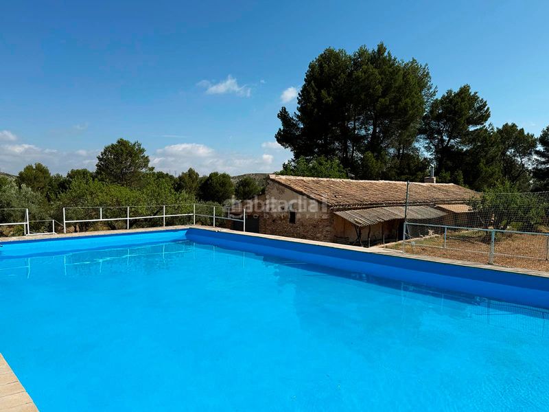 Foto 1e58168c-e749-469c-a6fb-a929a7be1f73. Masia amb piscina a Bocairent
