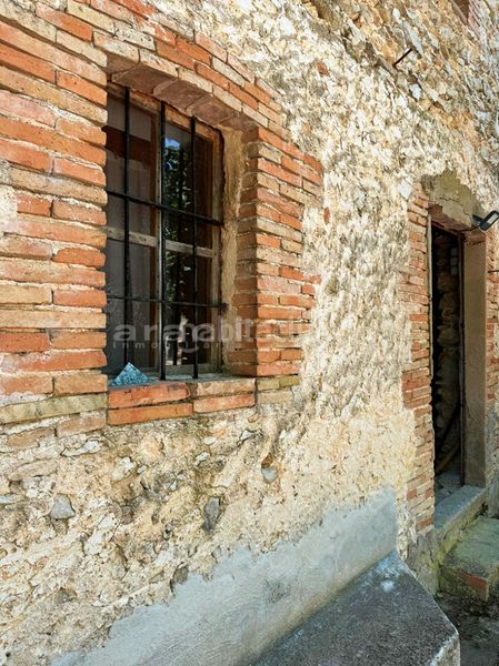 Foto df1da03f-ea6e-430a-9418-427009e0ff68. Masia amb piscina a Bocairent