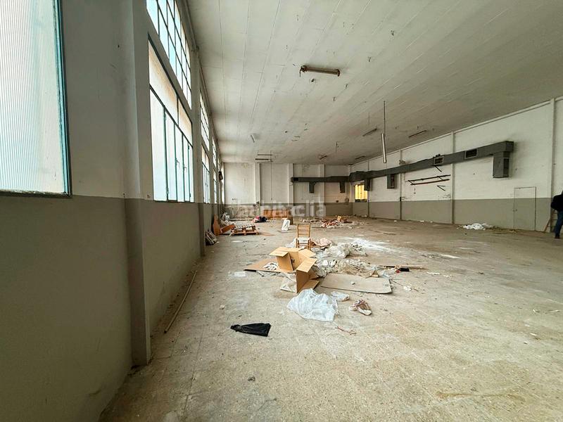 Foto 970f9c05-a44d-45fe-9fd5-17eef48387e8. Nau industrial a carrer montcabrer 71 a Batoi Alcoi