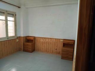 Pis  Carrer sant isidre. Piso en venta a buen precio en ensanche en alcoy.