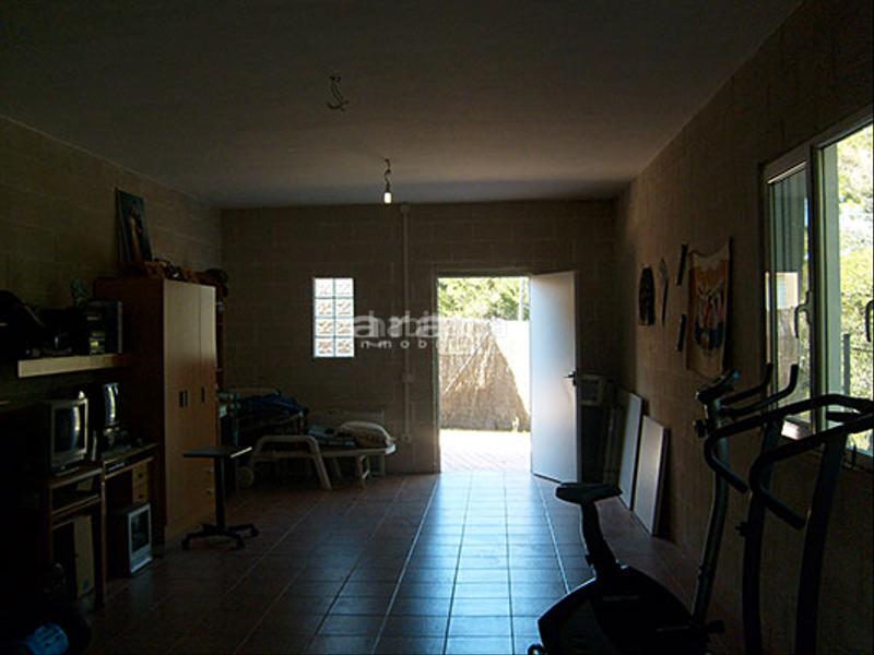 Foto 2da115ff-ae4d-4415-9694-dc3d6b90bf81. Xalet amb calefacció aparcament piscina a Batoi Alcoi