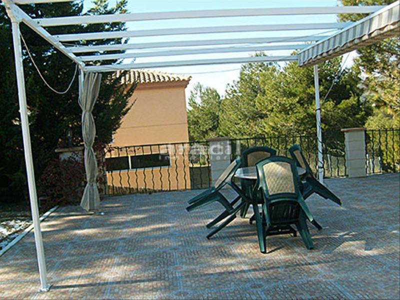 Foto 8eb1d908-b372-4fda-937f-e0c349ab102b. Xalet amb calefacció aparcament piscina a Batoi Alcoi