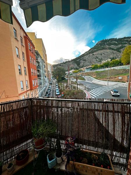Foto 24394597-c157-4d3f-94a1-b74f047d865b. Pis a carrer reconquesta 22 a Eixample Alcoi